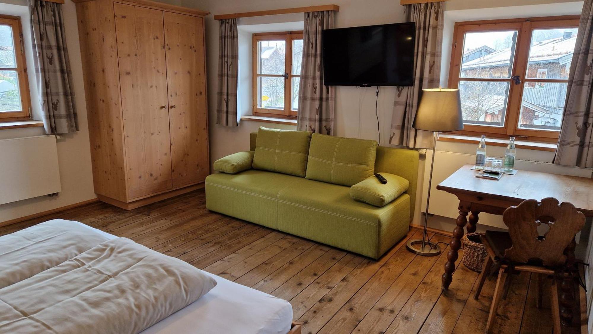 Hotel Landgasthof Alter Wirt 피쉬바하우 외부 사진