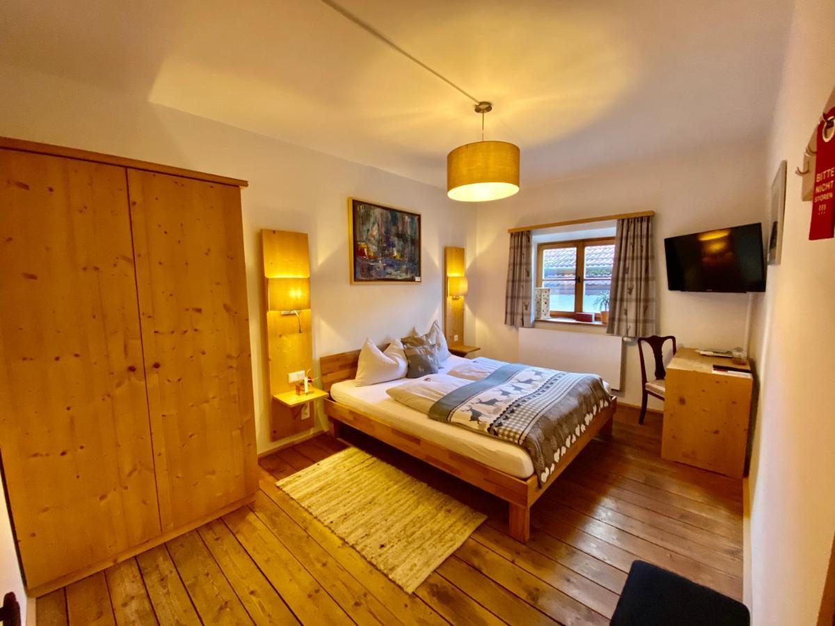 Hotel Landgasthof Alter Wirt 피쉬바하우 외부 사진